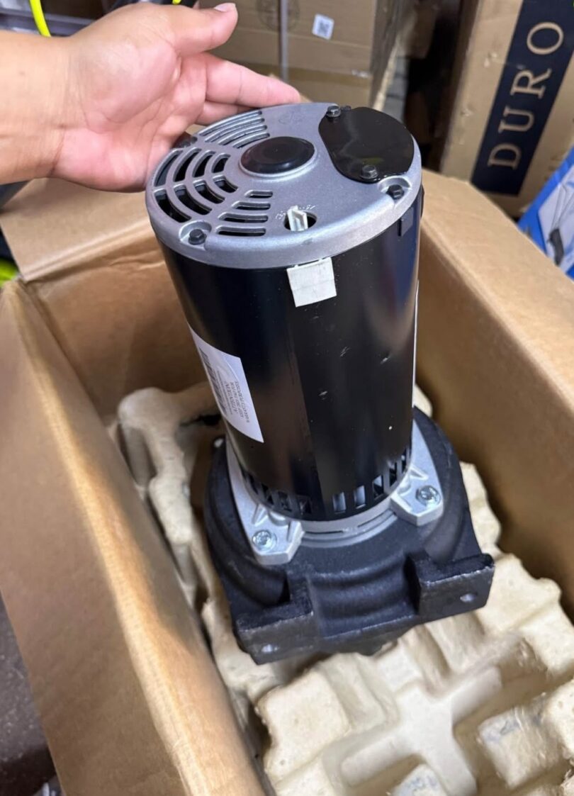 Everbilt 1-1/2 HP Plastic Lawn Sprinkler Pump Pallet - Image 2